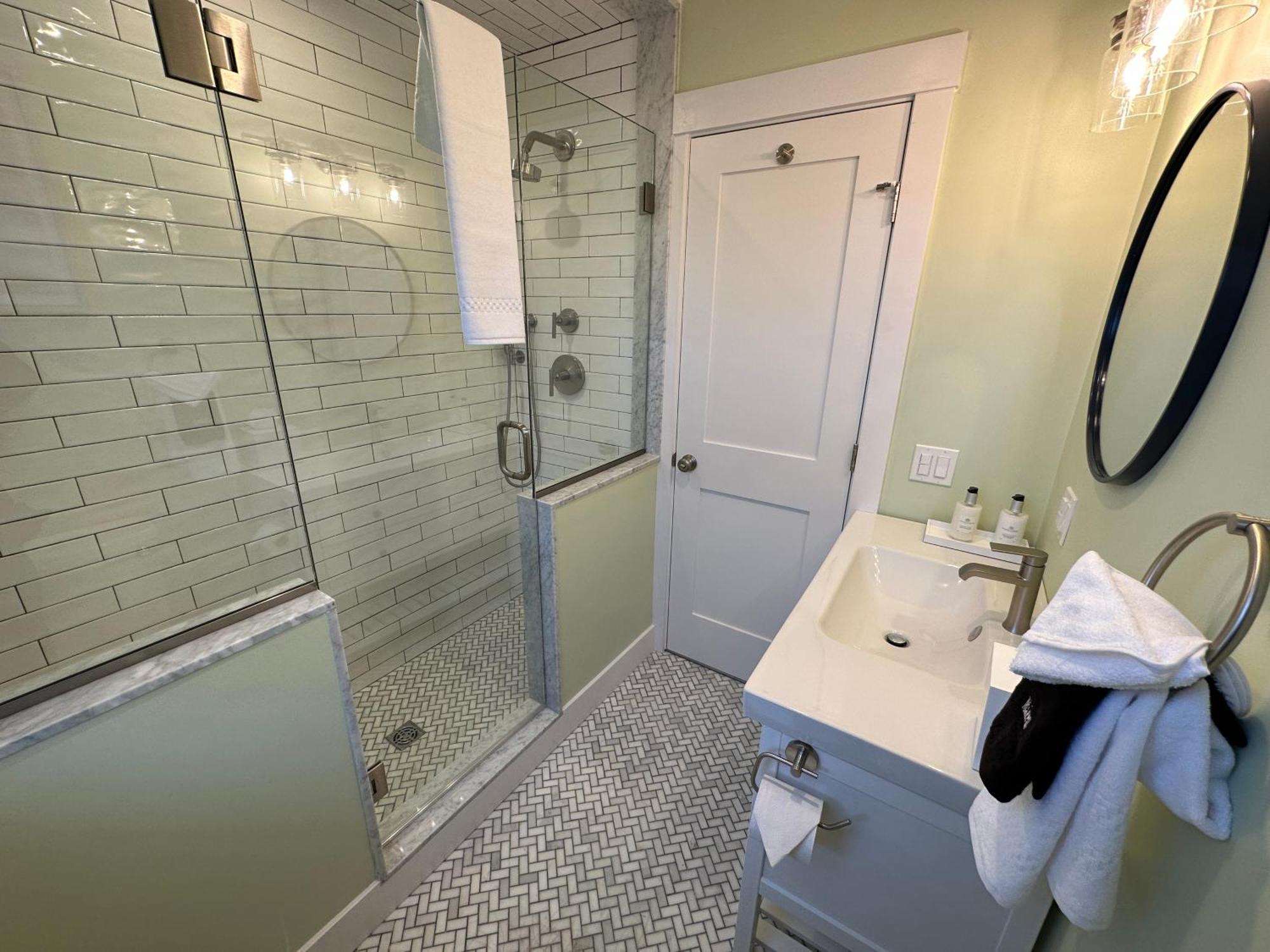Prime Location! Renovated House! 6 Bed4 Bath Βίλα Νιούπορτ Εξωτερικό φωτογραφία